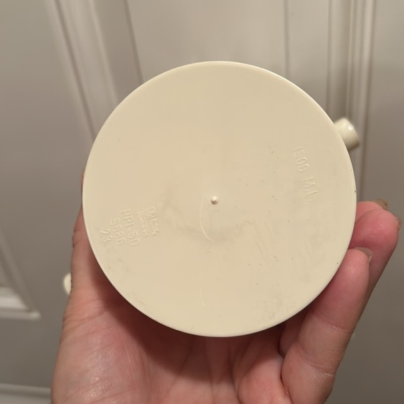 Vintage ribbed side 1990 Genesee Beer & Ale Collectible Plastic 8” Pitcher - Picture 4 of 4